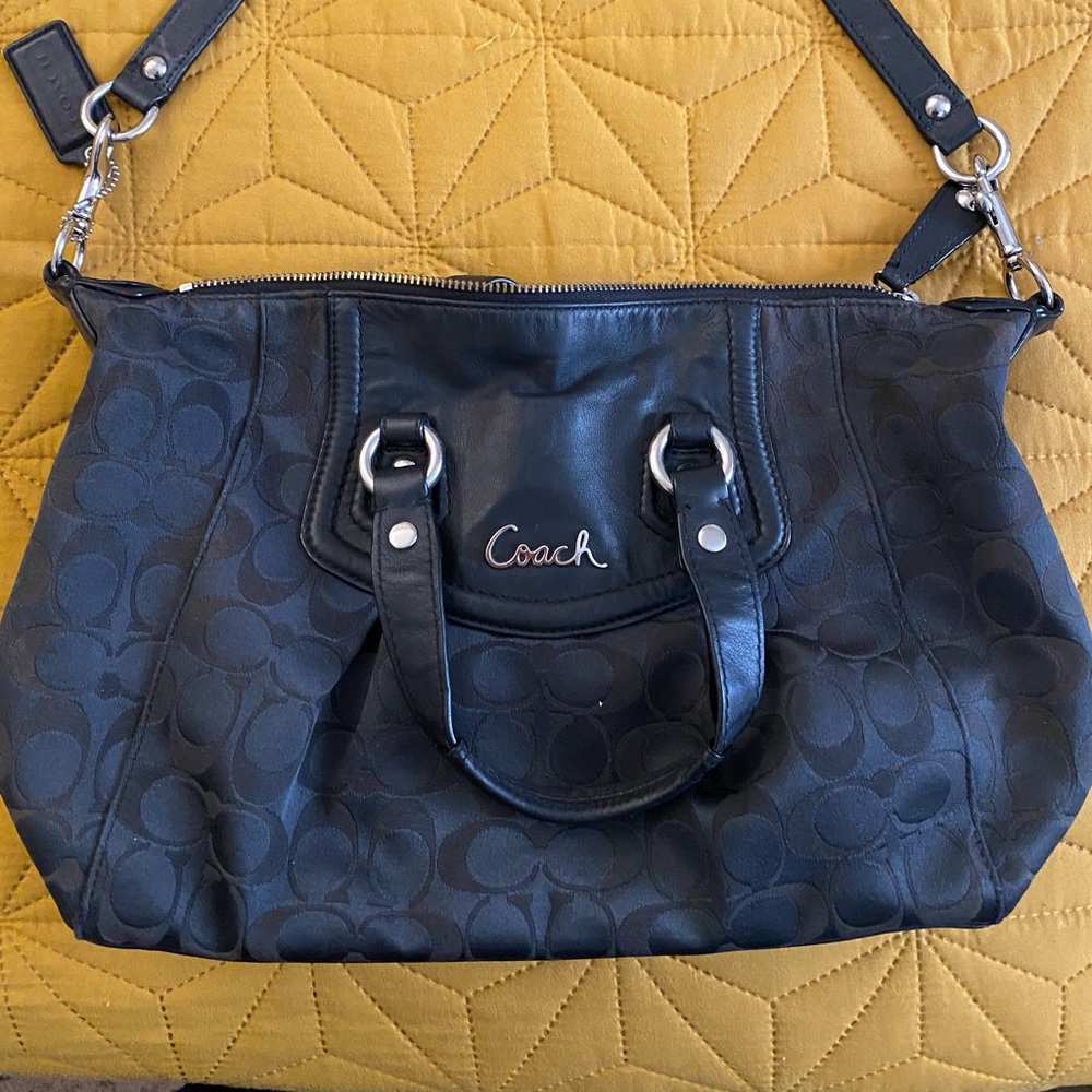 Coach purse GUC